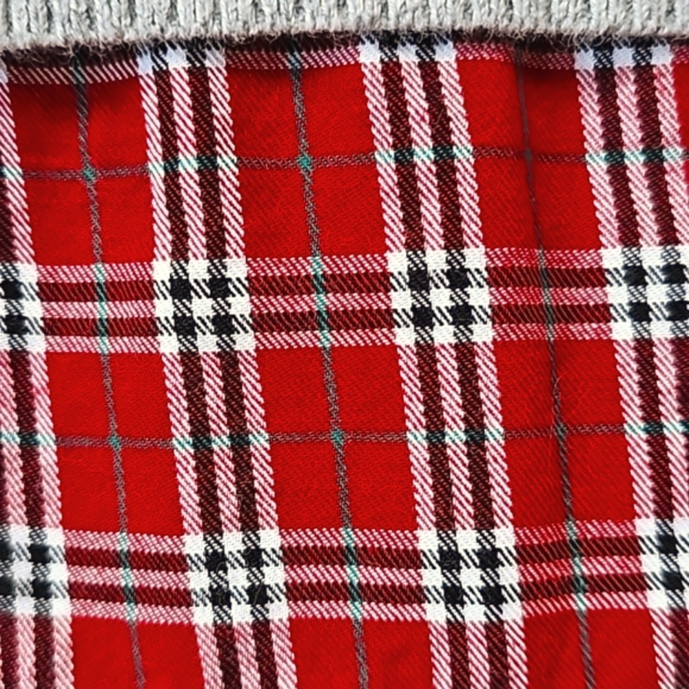 Sweater - Picture 8 of 16